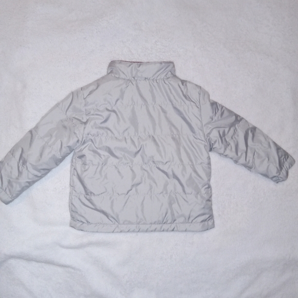 5 for $10 Light Gray/Maroon Zip Up Jacket size 2T - Picture 4 of 4